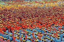 山西万名大学生组“五月花海”