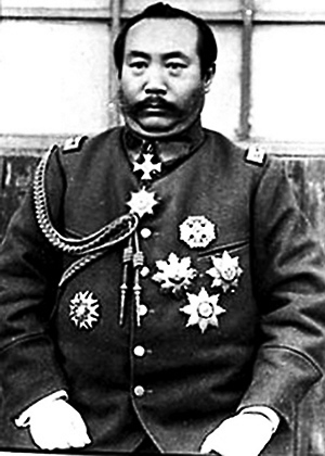 ɽ������������