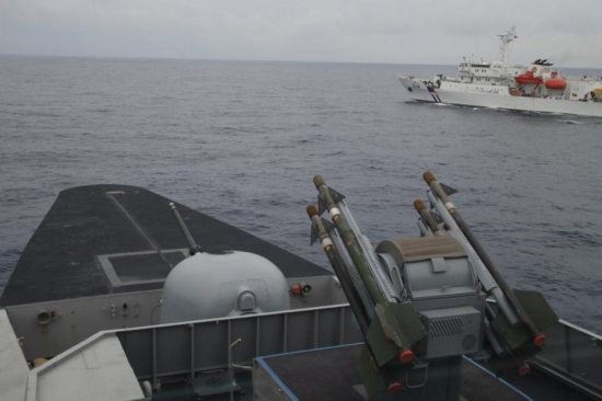 台海军护卫舰开赴演习,防空导弹处于备战状态 台海军护卫舰开赴演习,防空导弹处于备战状态