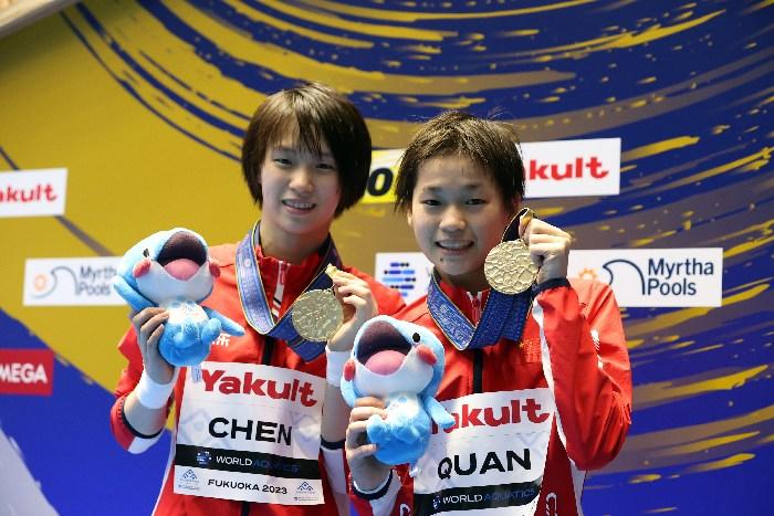 陈芋汐全红婵获世锦赛跳水女子双人10米台冠军