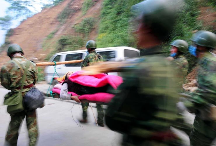 ����������
