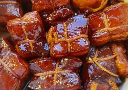 美国小哥第一次品尝东坡肉