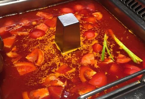 火锅底料千千万，最爱还是那一锅番茄