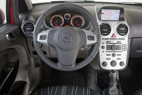 强强对话 新Polo对比嘉年华/欧宝Corsa