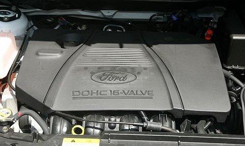 冰爽休旅情趣!试驾体验福特i-MAX 2.0