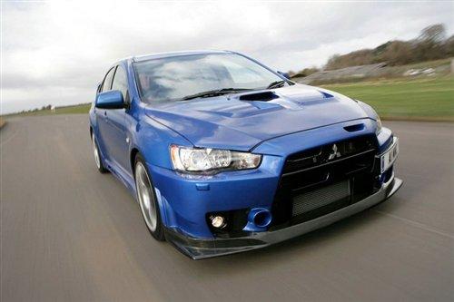 �ٹ������3.8s EVO�콢FQ-400Ӣ������ ����֮��