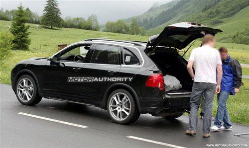 明年5月海外上市 保时捷新卡宴谍照曝光 汽车之家 明年5月海外上市 保时捷新卡宴谍照曝光 汽车之家