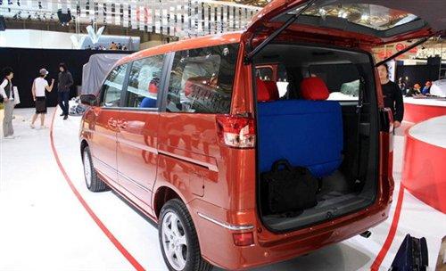 与307共用底盘 东风帅客MPV八月上市 汽车之家 与307共用底盘 东风帅客MPV八月上市 汽车之家