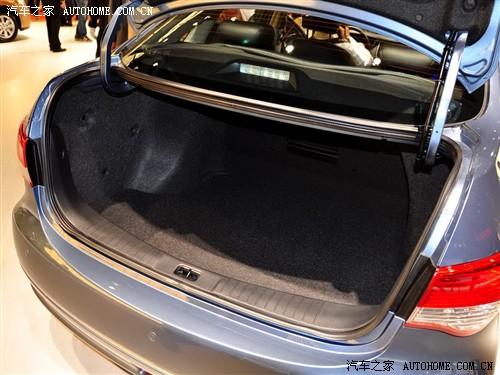 汽车之家 东风日产 轩逸 1.6xl 豪华天窗版 mt