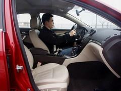 马自达6睿翼PK新君威