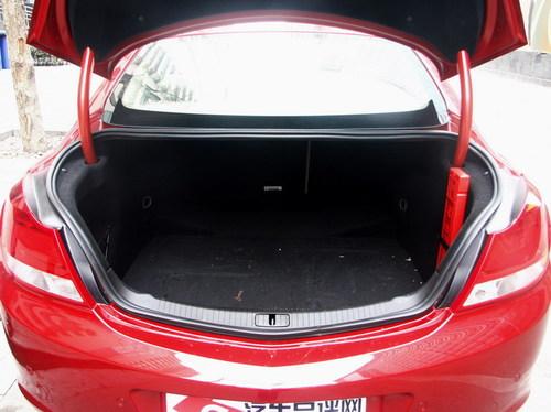 马自达6睿翼PK新君威