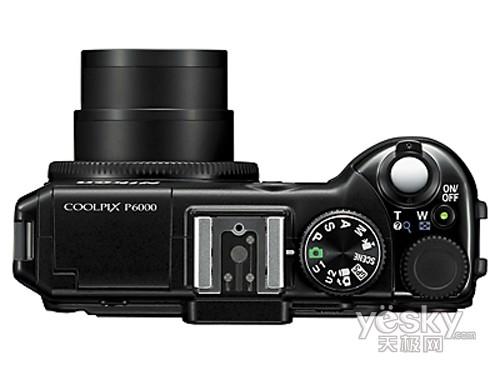 �῵ COOLPIX P6000