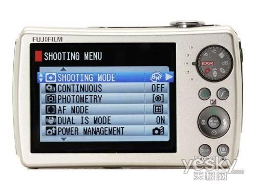 ��ʿ FinePix F200 EXR