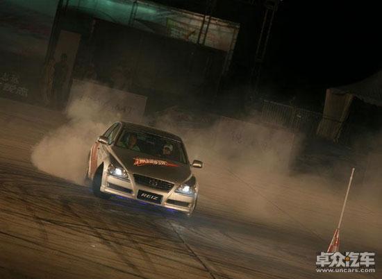 4.jpg 卓众汽车网