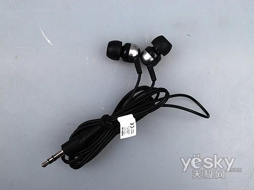 800万像素拍照旗舰 白色诺基亚N86开箱图赏