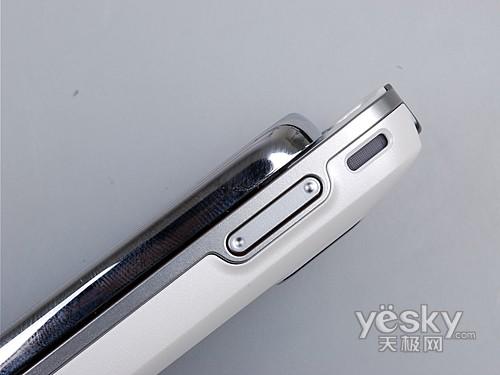 800万像素拍照旗舰 白色诺基亚N86开箱图赏