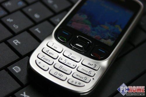 全钢质感 复古回归 诺基亚6303C评测