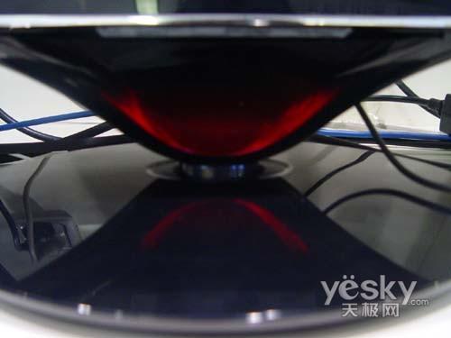 独家爆料:LG超薄LED背光显示器W2486L到货