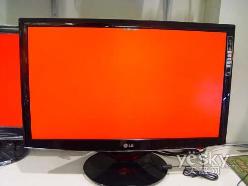 独家爆料:LG超薄LED背光显示器W2486L到货