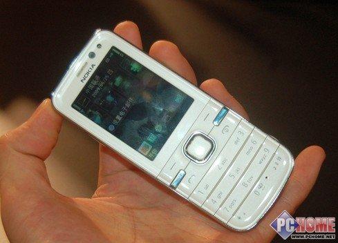 引爆你的眼球 诺基亚在华发13款新机