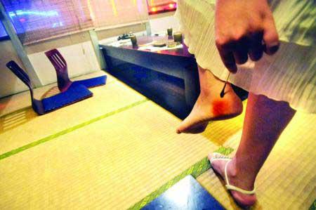 Ů�˿���������Ͳͱ�����ҧ��(ͼ)