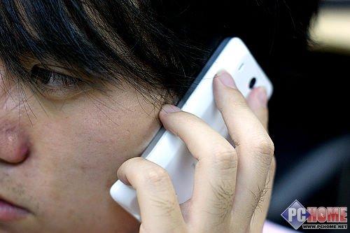 属于未来的手机 HTC Hero深度评测