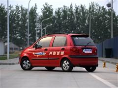 汽车之家 上汽通用五菱 乐驰 1.2 手动时尚型