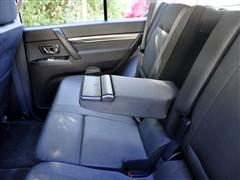 汽车之家 进口三菱 帕杰罗 五门 旗舰版