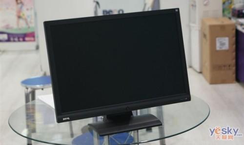 22��˫�ӿ�����G2200WҺ����ʾ�� �۸�Ϊ1299Ԫ