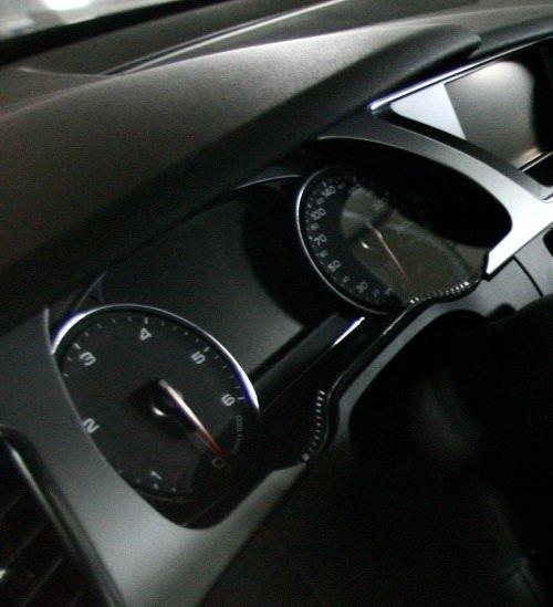 告别实木装饰 全新奥迪A8中控首次曝光 汽车之家 告别实木装饰 全新奥迪A8中控首次曝光 汽车之家