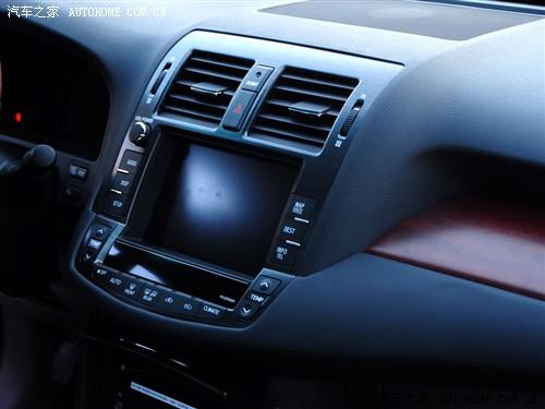 汽车之家 一汽丰田 皇冠 2010款 3.0 基本型
