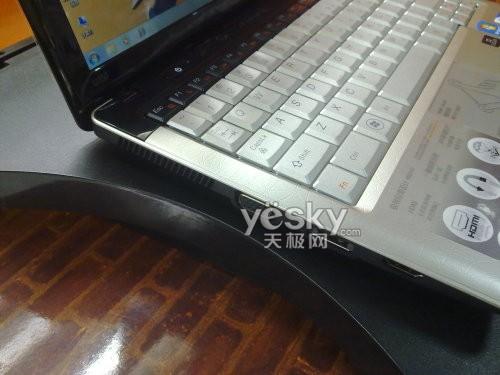 Ԥװwin7��11.6������U150���־�4499Ԫ����