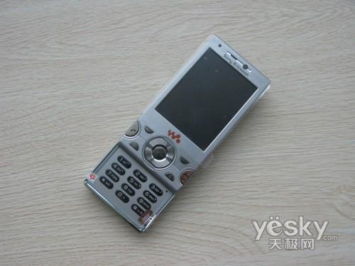 ˫�Ϲھ� ��������ǿ������W995��2660Ԫ