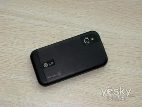 玩转3D触控!500万像素LG KM900售1880元