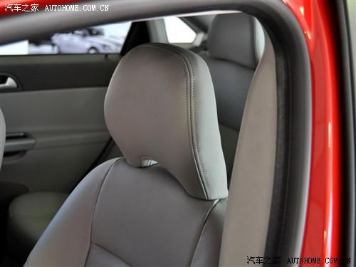 汽车之家 长安沃尔沃 沃尔沃s40 09款 2.0 自动智雅版