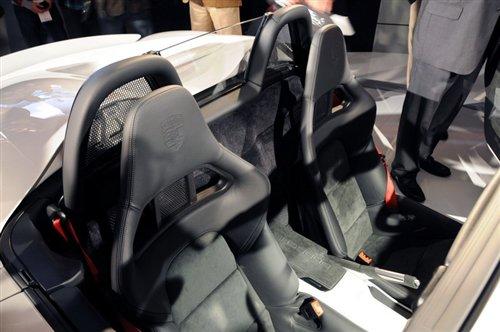 最轻的保时捷 新款Boxster Spyder发布 汽车之家 最轻的保时捷 新款Boxster Spyder发布 汽车之家