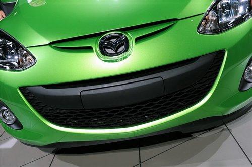 明年夏季上市 2011款马自达2实车亮相 汽车之家 明年夏季上市 2011款马自达2实车亮相 汽车之家