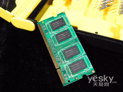 ����������С���PC��IdeaCentre Q110����