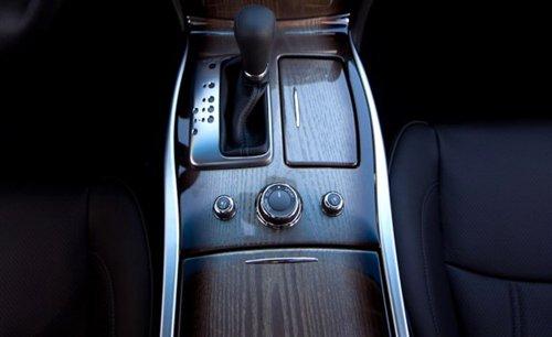 操控高手 海外试驾2011款英菲尼迪M系列 汽车之家 操控高手 海外试驾2011款英菲尼迪M系列 汽车之家