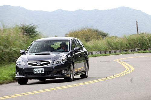 ���������-�Լ�˹��³��ʨ2.5 GT���а�