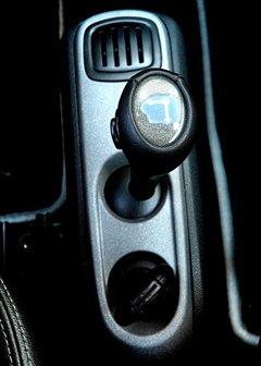 节能环保先锋 试驾2011款电动版smart