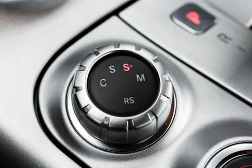 经典重现 海外试梅赛德斯-奔驰SLS AMG
