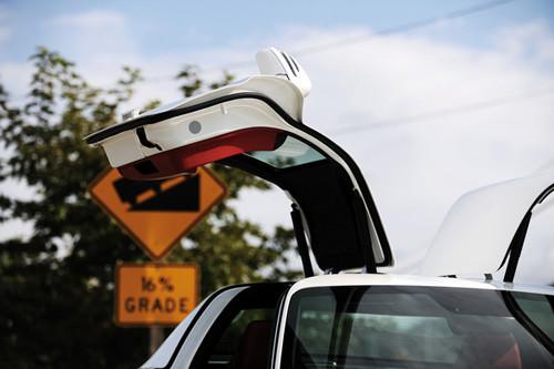 经典重现 海外试梅赛德斯-奔驰SLS AMG