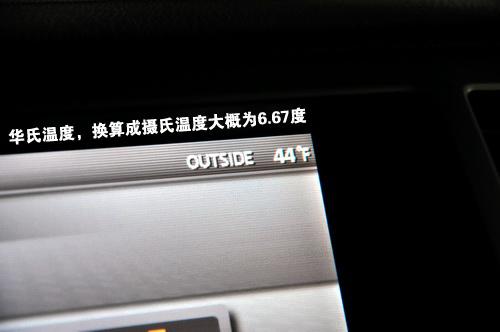 ��ɽ Ҧ���İ��� 2010��Ӣ�����QX56ʵ��