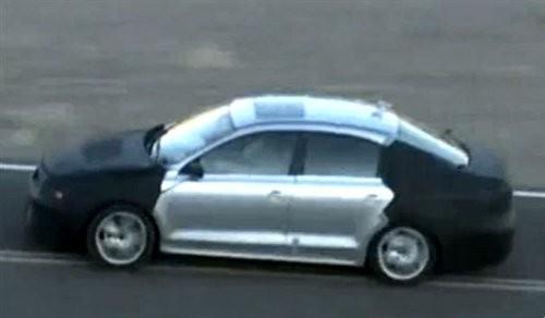 或将亮相北美车展 大众新三厢POLO曝光