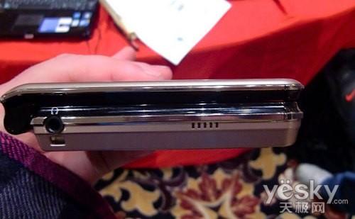 CES2010:��д+��㴥�� ��ʿͨ�Ƴ�UH900