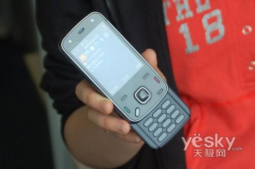 800�����������ֻ� ŵ����N86����3000Ԫ