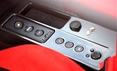 ����ײ���� �µ�R8����������Scuderia