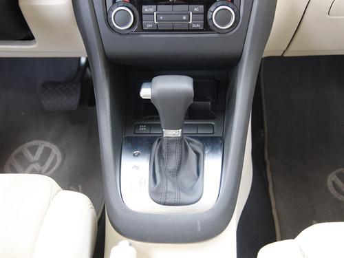 神车/新瓶旧酒?实拍体验第六代高尔夫