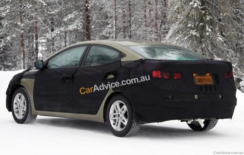 后排空间提升 换代伊兰特雪地谍照再曝